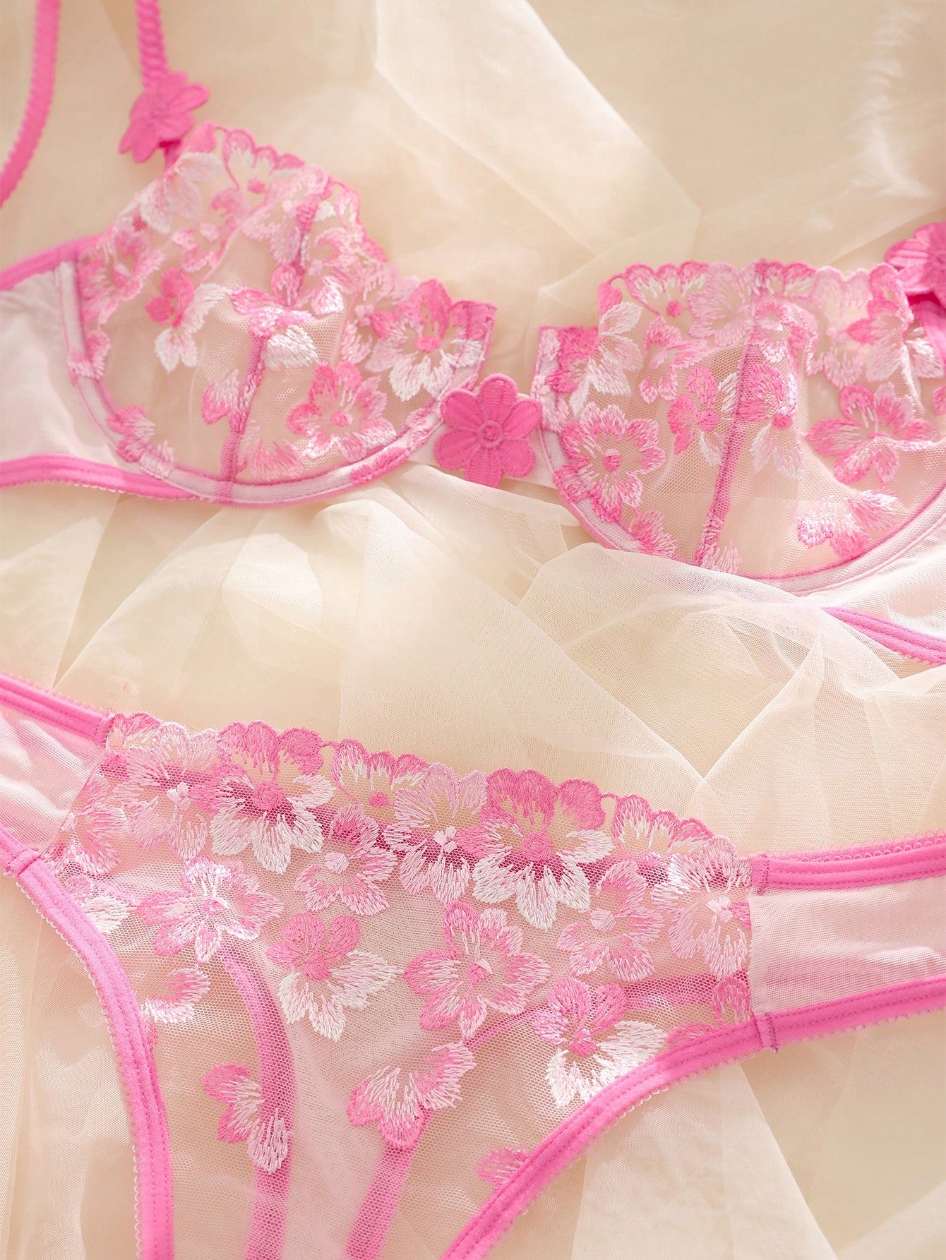 BPX235 Sexy Lingerie Set